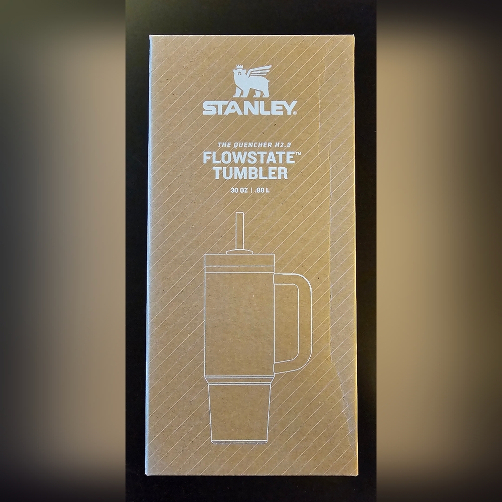 New! Stanley 30oz Stormy Sea The Quencher H2.0 FlowState™ Tumbler (Soft Matte) - Picture 4 of 7